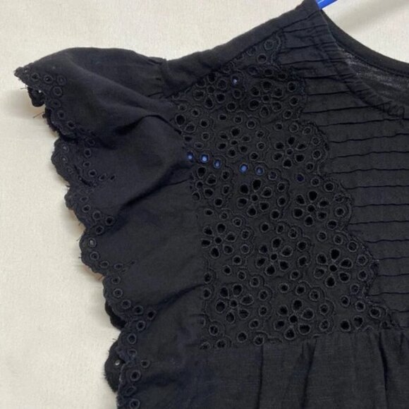 LOFT Short Sleeve Blouse Women's Medium Black Short Sleeve Crochet Lace Top GUC - Picture 5 of 9